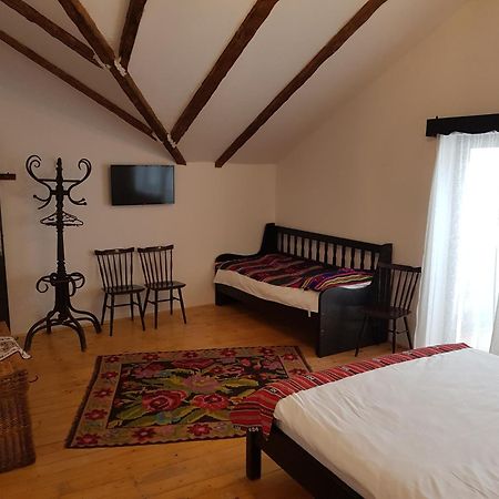 Satu Muscelean Hotel Albestii de Muscel Cameră foto