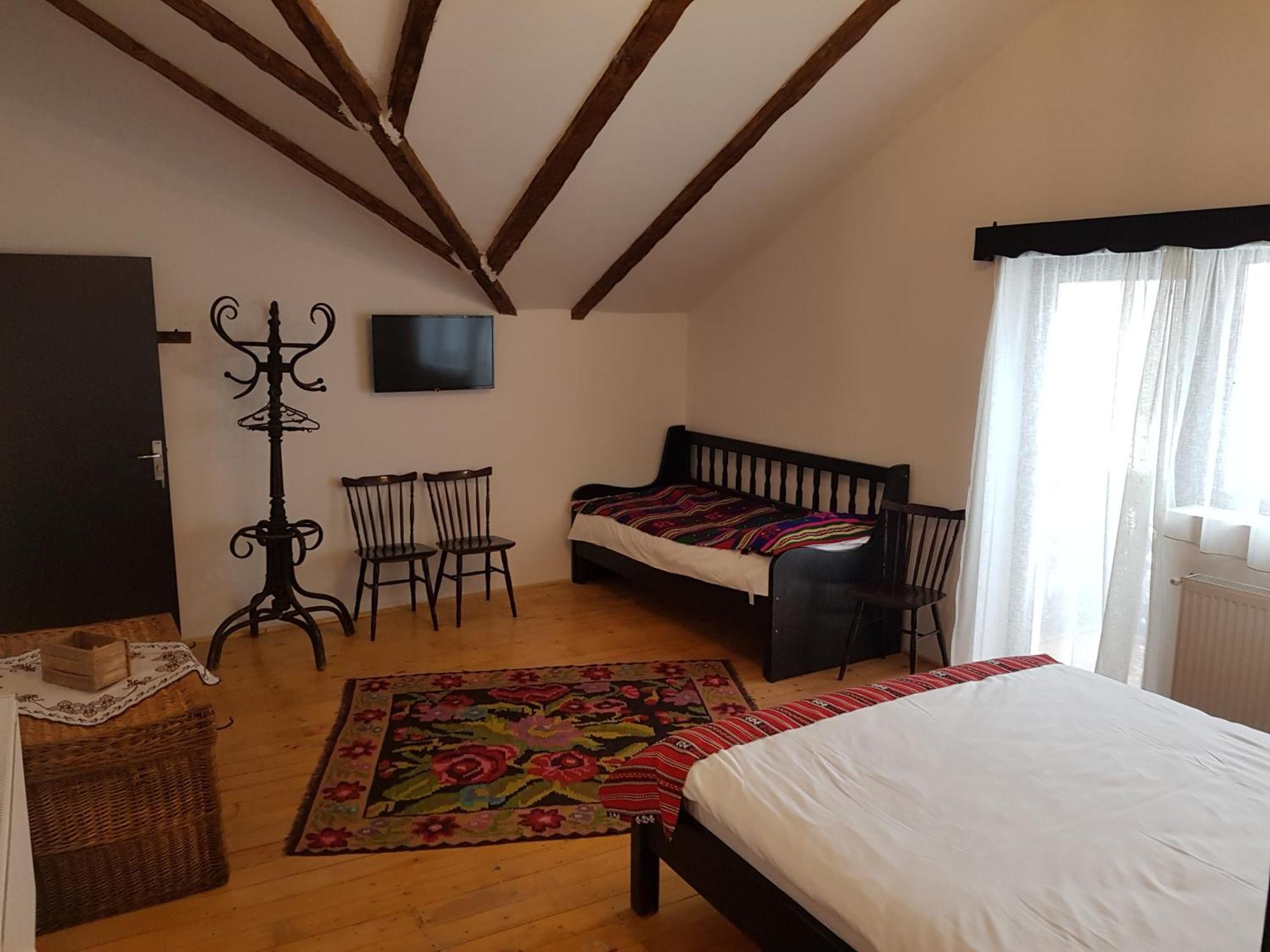 Satu Muscelean Hotel Albestii de Muscel Cameră foto